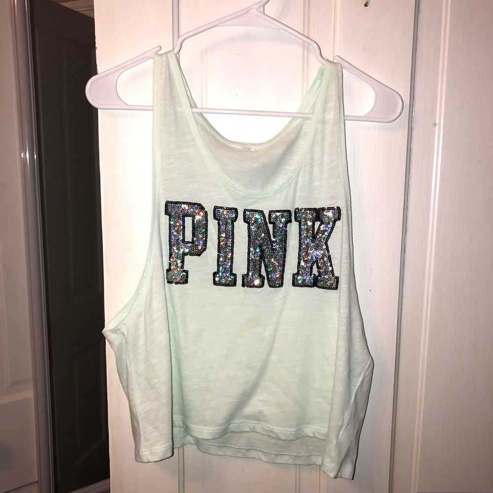 pink tank top